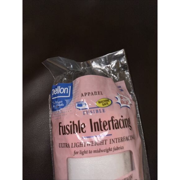 Pellon ULTRA LIGHT Fusible Interfacing 15"X 3 Yards PLF36 Made In USA New OPENED - Picture 6 of 7